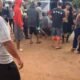 Dua Pria Diduga Satgas Dikerumuni Warga di Gudang PT PMM Air Anyir, Keributan Terekam Video